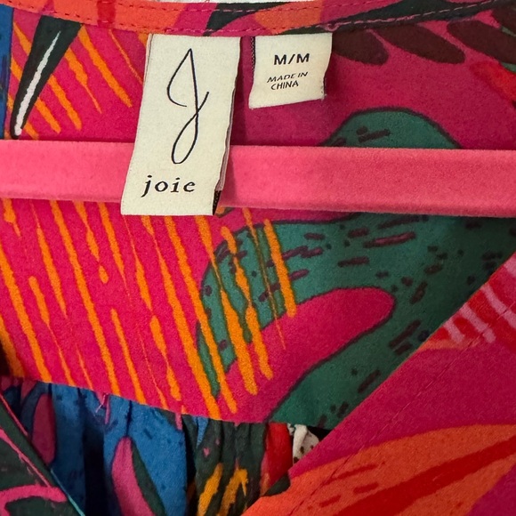 Tropical summer blouse with vibrant rich colours! Size Medium. - Picture 3 of 3